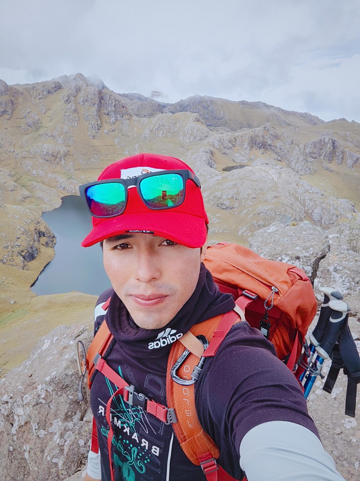 hans guevara especialista en trekking en aita peru viajes